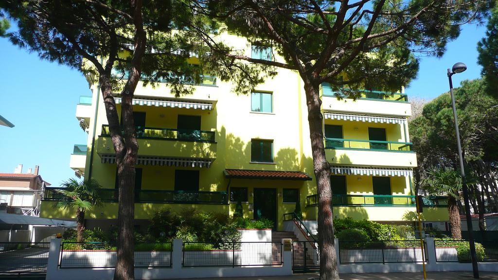 Residence Pineta - Agenzia Cocal Καόρλε Εξωτερικό φωτογραφία