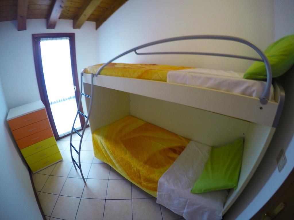 Residence Pineta - Agenzia Cocal Καόρλε Δωμάτιο φωτογραφία